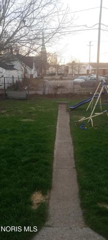 226 E Park Street, Toledo, OH 43608