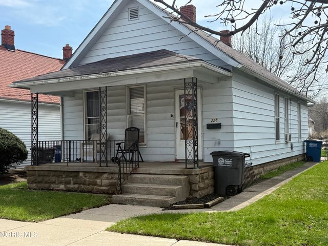 226 E Park Street, Toledo, OH 43608