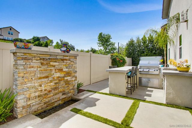 21623 Deer Grass, Escondido, CA 92029