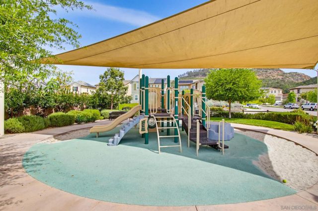 21623 Deer Grass, Escondido, CA 92029