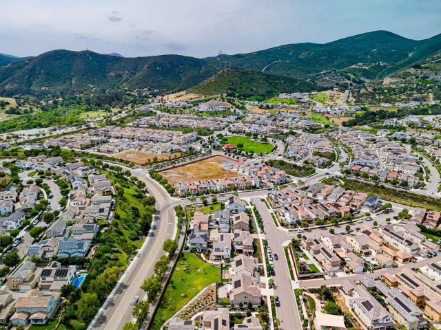 21623 Deer Grass, Escondido, CA 92029