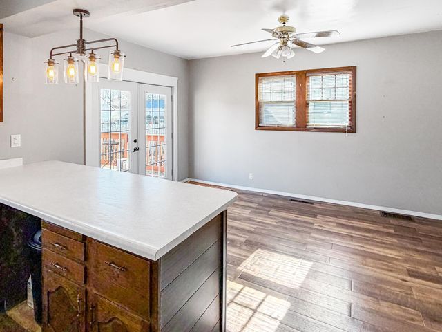 352 3rd Street, Tracy, MN 56175