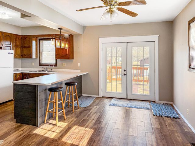 352 3rd Street, Tracy, MN 56175