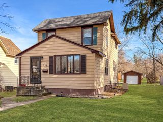 352 3rd Street, Tracy, MN 56175