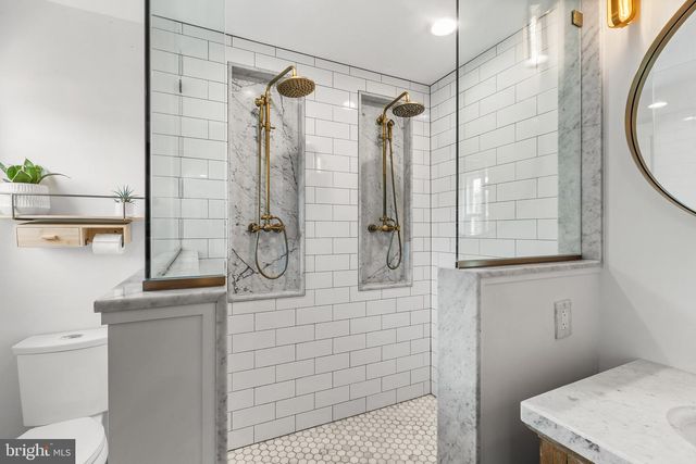 918 HAMILTON DR, Yardley, PA 19067