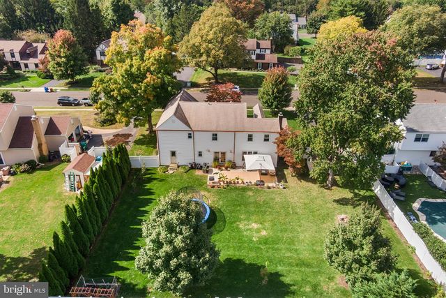 918 HAMILTON DR, Yardley, PA 19067