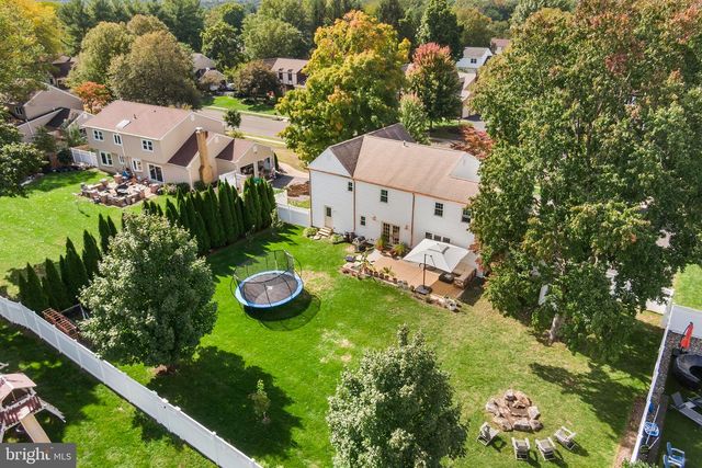 918 HAMILTON DR, Yardley, PA 19067