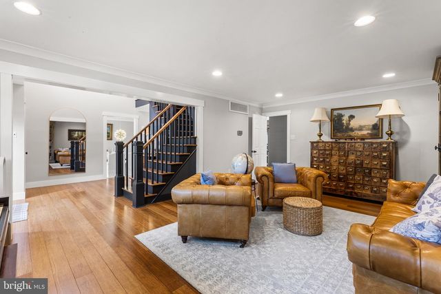 918 HAMILTON DR, Yardley, PA 19067