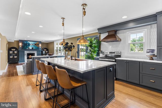 918 HAMILTON DR, Yardley, PA 19067