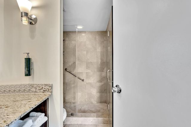 2670 E Sunrise Boulevard 326, Fort Lauderdale, FL 33304