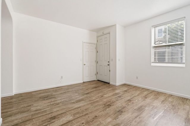 3420 Tice Creek Way, Sacramento, CA 95833