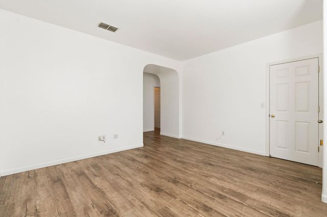 3420 Tice Creek Way, Sacramento, CA 95833