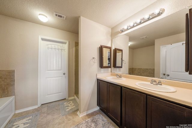 7350 Sky Blue, San Antonio, TX 78252