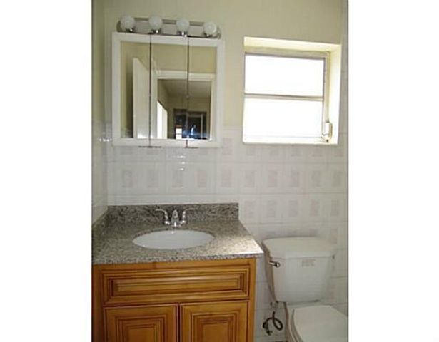 1370 NW 54th Terrace, Lauderhill, FL 33313