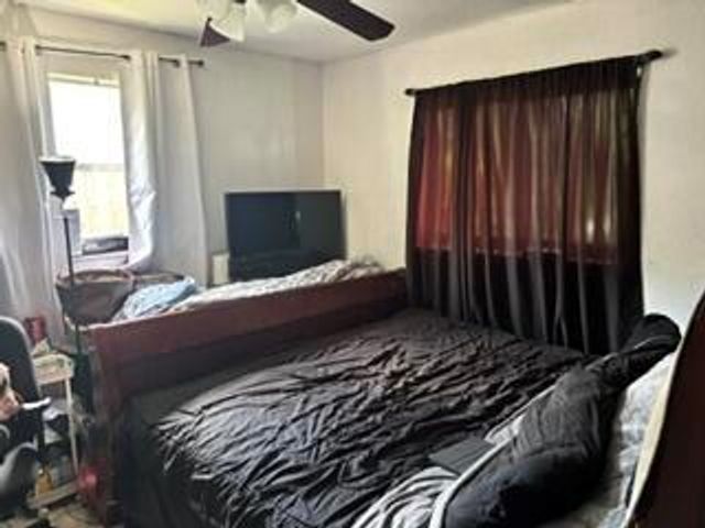 1370 NW 54th Terrace, Lauderhill, FL 33313