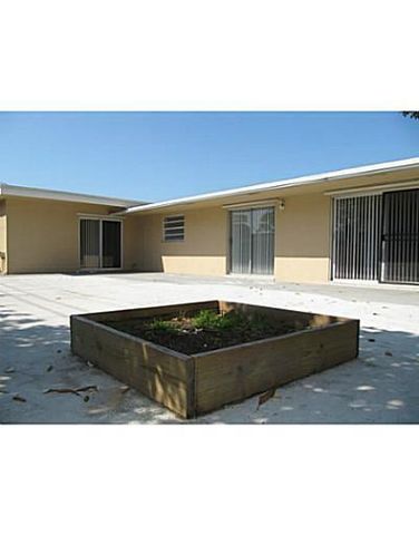 1370 NW 54th Terrace, Lauderhill, FL 33313