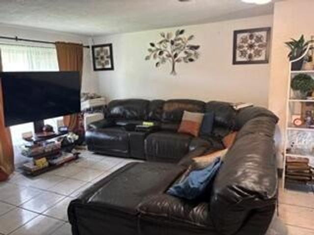 1370 NW 54th Terrace, Lauderhill, FL 33313