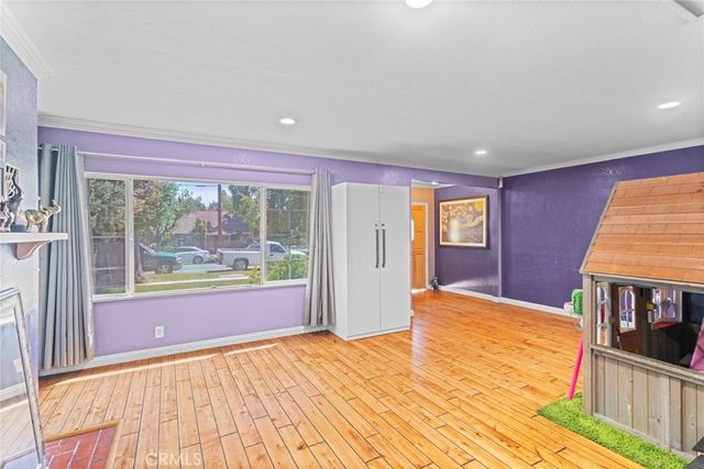 303 E 5th, Ontario, CA 91764