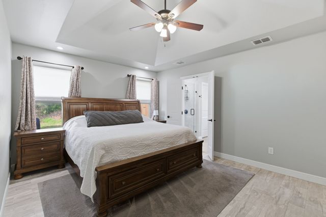 806 Colorado River Drive, Granbury, TX 76048