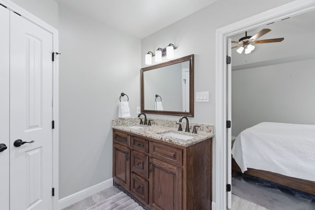 806 Colorado River Drive, Granbury, TX 76048