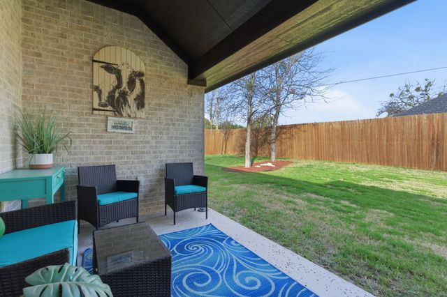 806 Colorado River Drive, Granbury, TX 76048