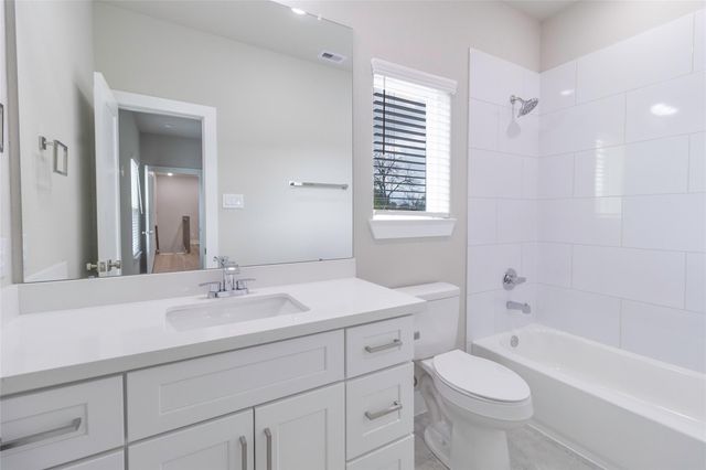 9101 Noel Street A, Houston, TX 77033