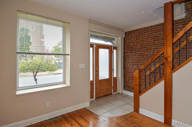2602 Minnesota Avenue, St Louis, MO 63118