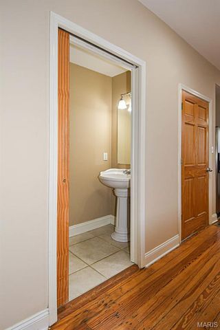 2602 Minnesota Avenue, St Louis, MO 63118