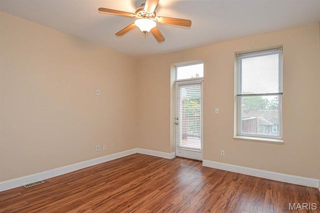 2602 Minnesota Avenue, St Louis, MO 63118