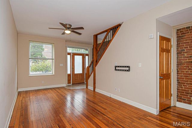2602 Minnesota Avenue, St Louis, MO 63118