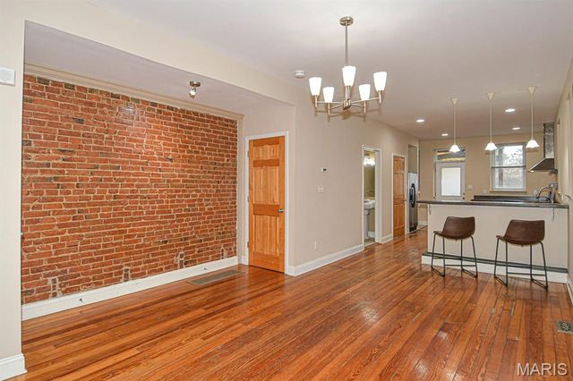 2602 Minnesota Avenue, St Louis, MO 63118
