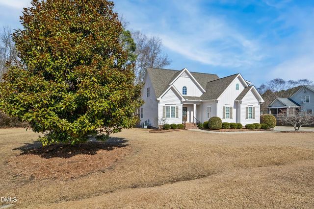 1205 Autumn Grove Court, Fuquay Varina, NC 27526