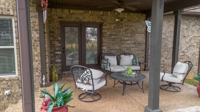 901 Larkspur Ln, Lebanon, TN 37087