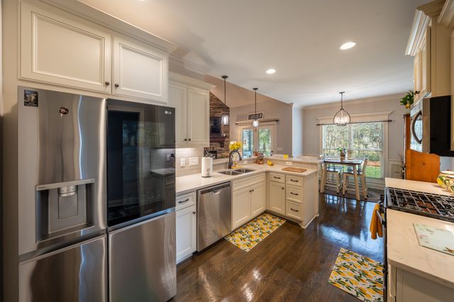 901 Larkspur Ln, Lebanon, TN 37087