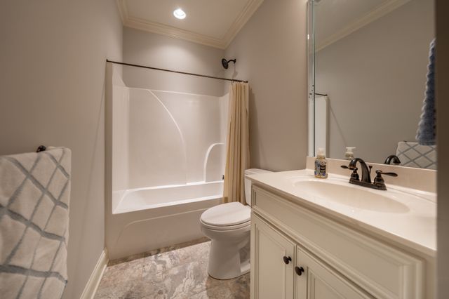 901 Larkspur Ln, Lebanon, TN 37087