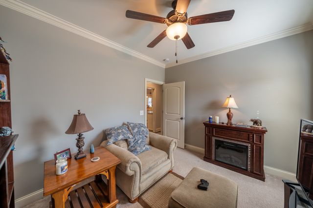 901 Larkspur Ln, Lebanon, TN 37087