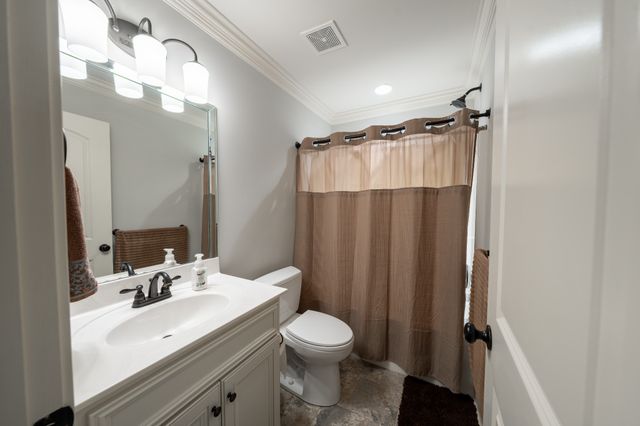 901 Larkspur Ln, Lebanon, TN 37087