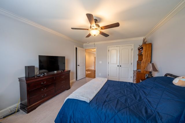 901 Larkspur Ln, Lebanon, TN 37087