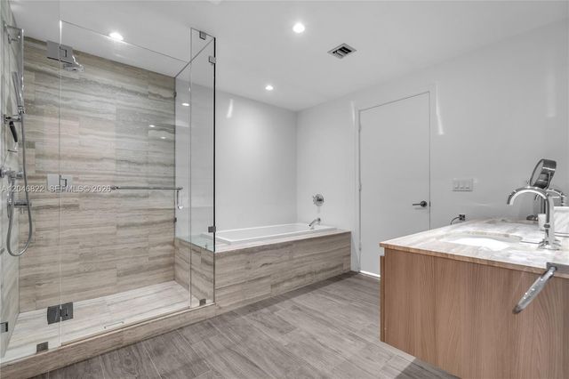 2900 NE 7th Avenue 4308, Miami, FL 33137