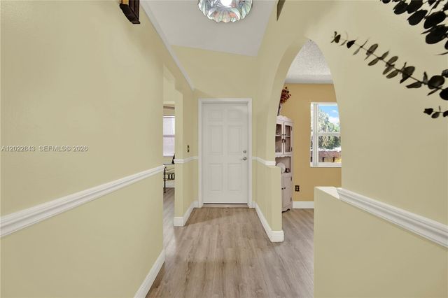 10813 SW 158th Ln, Miami, FL 33157