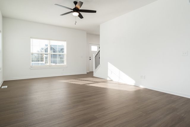 15571 Finley Way, South Beloit, IL 61080