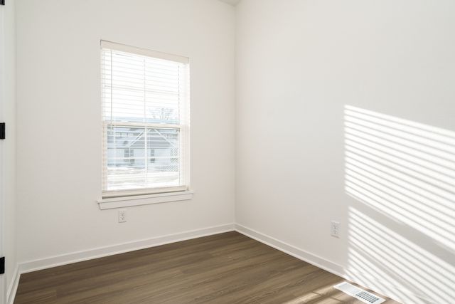 15571 Finley Way, South Beloit, IL 61080