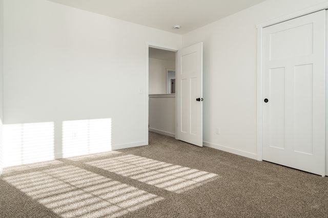 15571 Finley Way, South Beloit, IL 61080