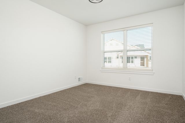 15571 Finley Way, South Beloit, IL 61080