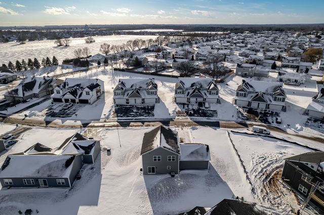 15571 Finley Way, South Beloit, IL 61080