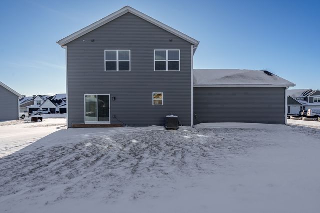 15571 Finley Way, South Beloit, IL 61080