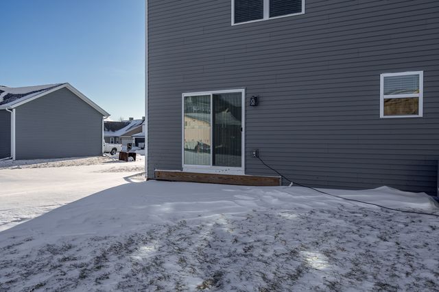 15571 Finley Way, South Beloit, IL 61080