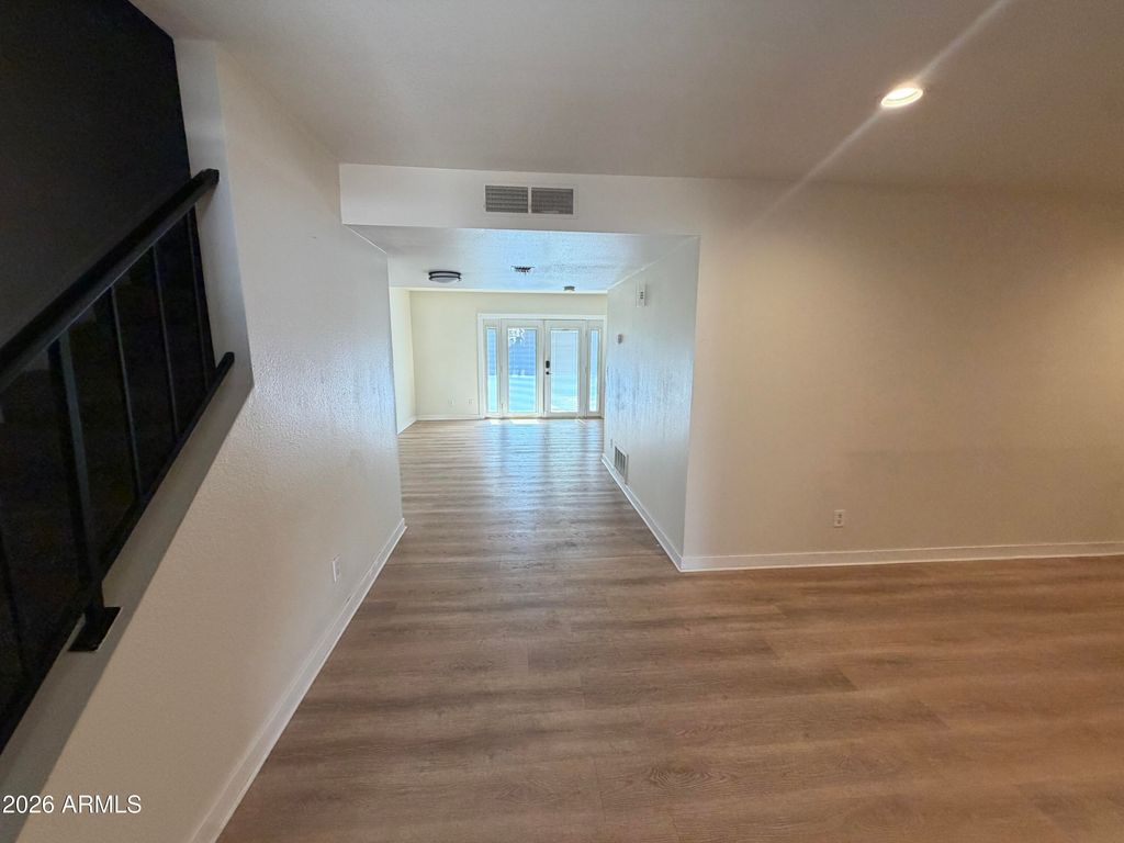 5483 W BUTLER Drive, Glendale, AZ 85302 — photo 4