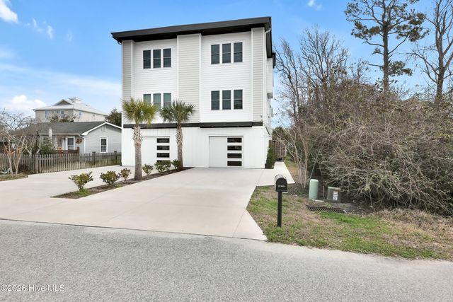 1407 Searay Lane Unit 2, Carolina Beach, NC 28428
