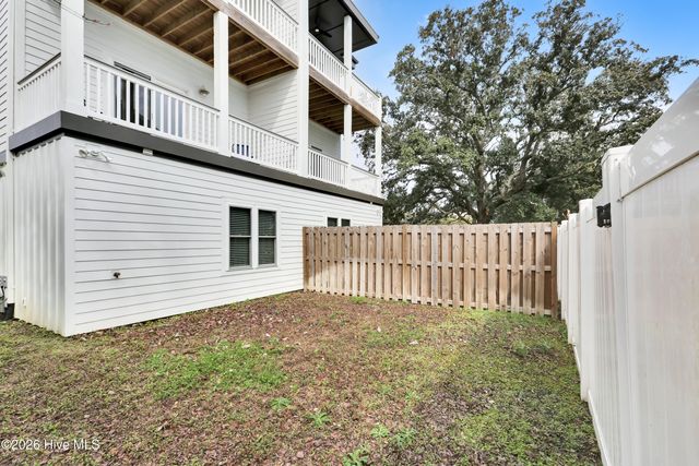 1407 Searay Lane Unit 2, Carolina Beach, NC 28428